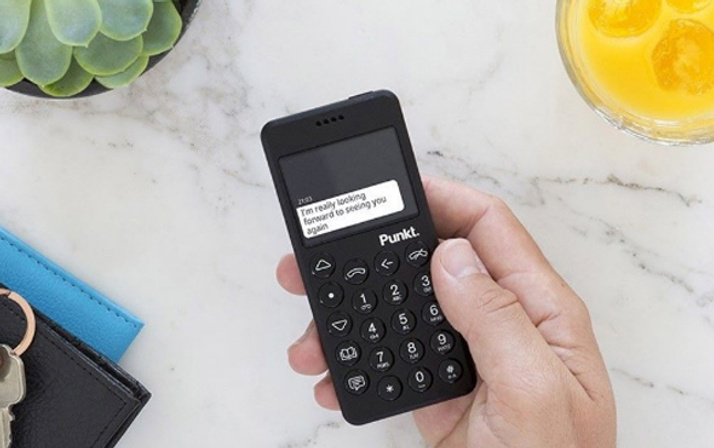 Dünyanın en pahalı akılsız telefonu fiyatıyla dudak uçuklatıyor!