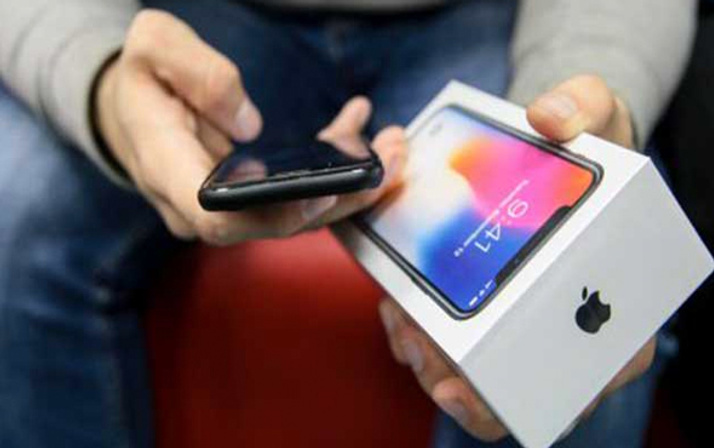 iPhone XS geliyor! Özellikleri ve fiyatı nasıl olacak