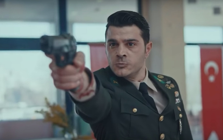 Söz'ün yürek yakan sahnesinde pes dedirten hata! İzleyici yakaladı