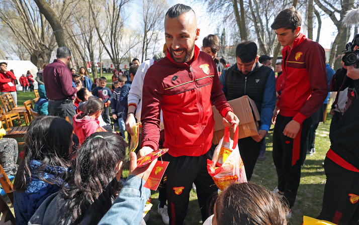 Göztepe'den Acıpayam'a anlamlı ziyaret