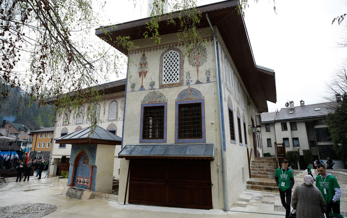 Vezirler Şehri"ndeki Alaca Cami ibadete açıldı