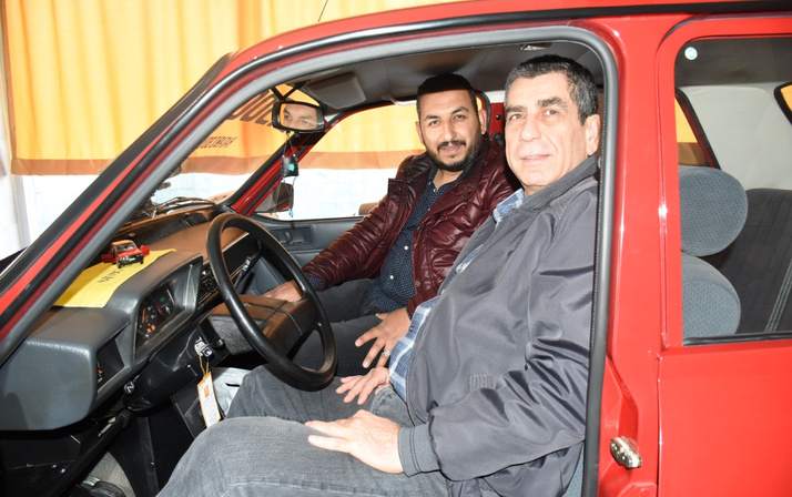İzmir'de araba tutkunu 1996 model Toros'a 42 bin TL verdi