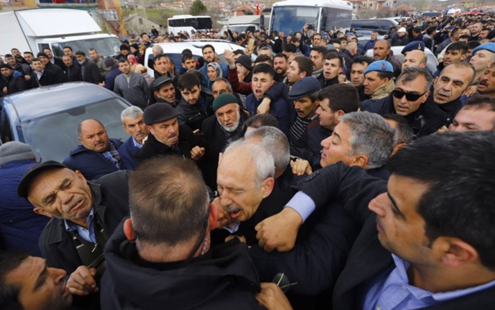 Saldırıya uğrayan Kılıçdaroğlu için hangi gazete ne manşet attı?