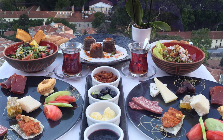 İftarda pideyi böyle yiyin! Sahurda ne yenir Canan Karatay önerisi