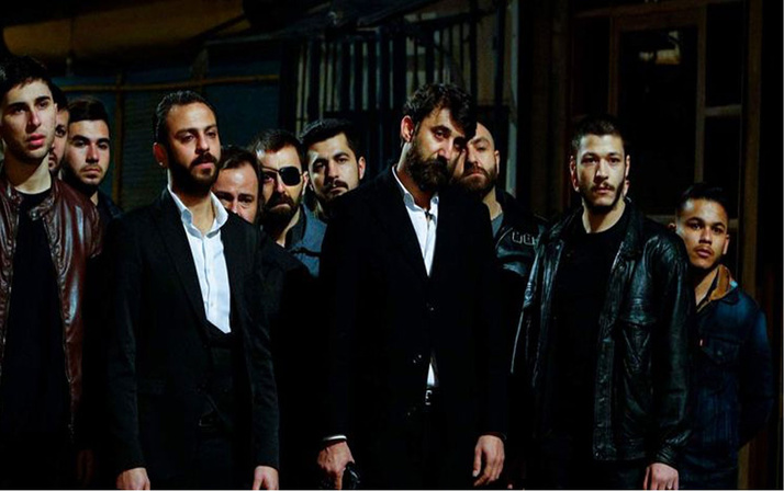 Çukur'un son bölümü nefes kesti! Sürpriz bir ayrılık daha!