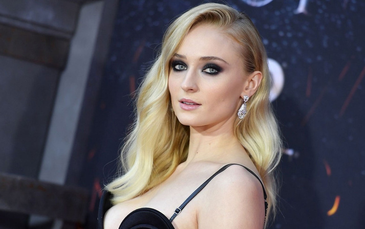 Game of Thrones'un Sansa'sı Sophie Turner'dan "Final" çıkışı: