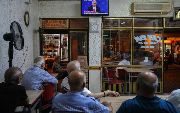 Ekrem İmamoğlu Binali Yıldırım canlı yayınına yoğun ilgi