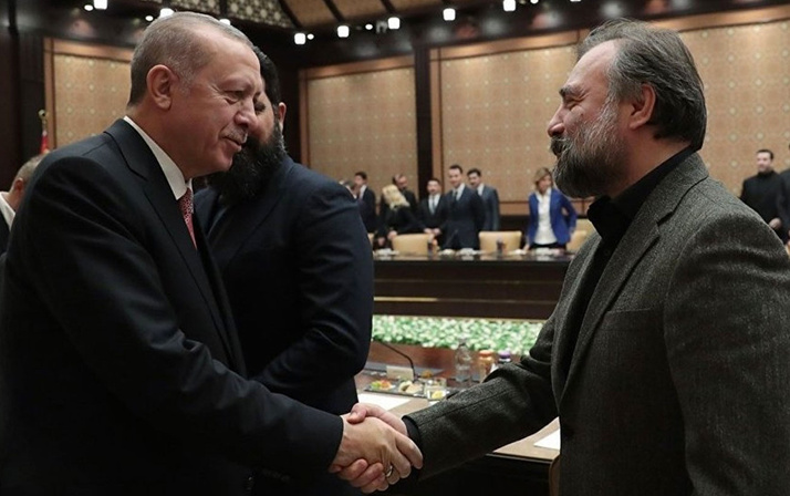 EDHO'nun yıldızı Oktay Kaynarca'dan olay seçim yorumu: Siyasi görüşler değişebilir