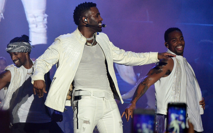 Dünyaca ünlü şarkıcı Jason Derulo, Antalya'da konser verdi