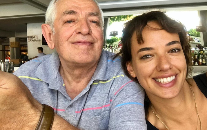 7 aylık hamile Seda Bakan gizli gizli çekilen bikinili görüntülerine isyan etti