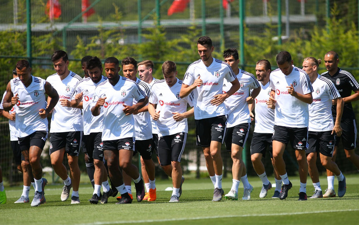 Beşiktaş’ın yeni transferi ABD'li Tyler Boyd ilk antrenmanına çıktı