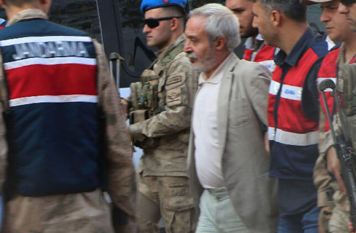 Diyarbakır eski Belediye Başkanı Selçuk Mızraklı tutuklandı