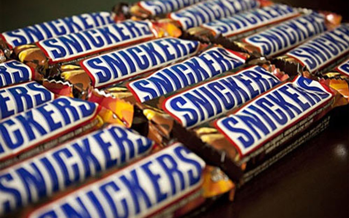 Snickers çikolatadan bakın ne çıktı toplatılıyor! Haber