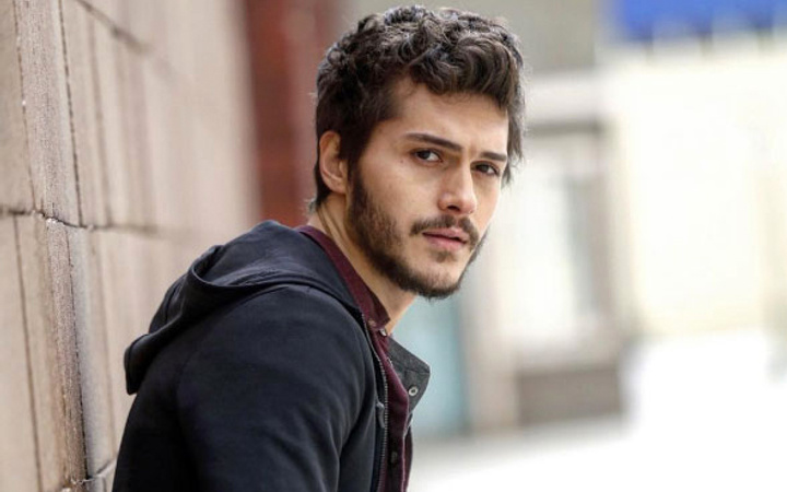genc kizlarin sevgilisi alperen duymaz