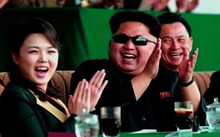 Kim Jong Un ve eşinin sır gibi saklanan hayatı ifşa oldu