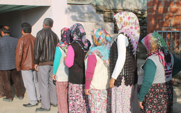 Bu mahallede oy verme işlemi 12 dakika sürdü