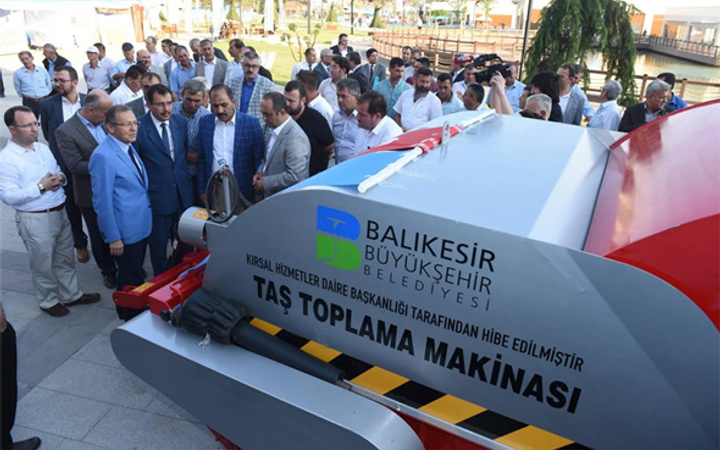 Balıkesir Büyükşehir Belediyesi'nden çiftçilere müjde