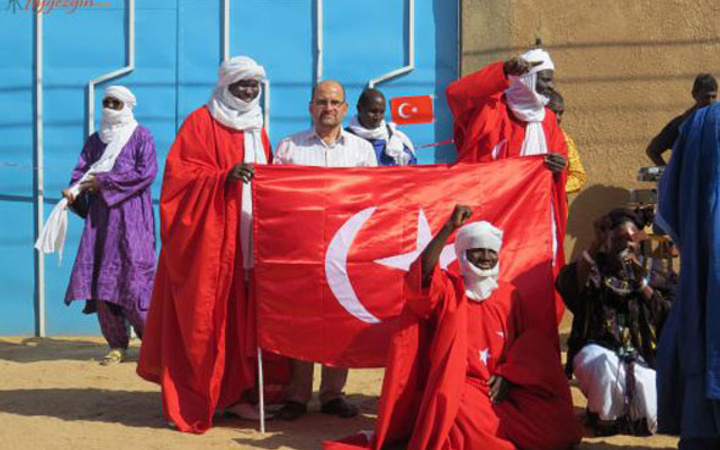 Afrika Nin Peceli Turkleri Tuaregler Neyin Nesi Kiyafet Onlarin Cikti Internet Haber Sayfa 5