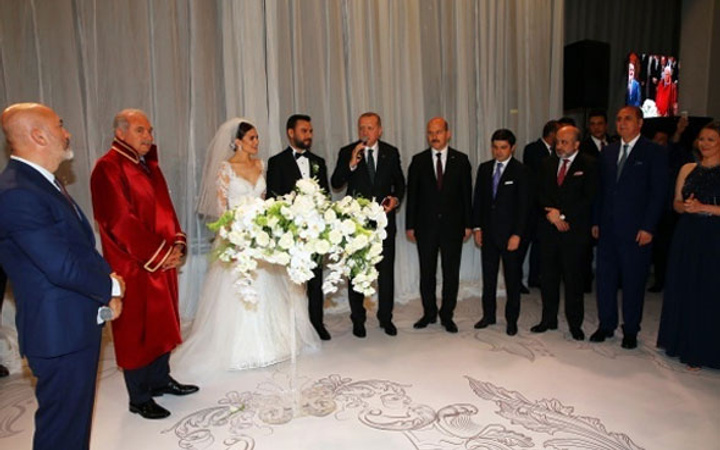 Alişan'a düğünde 1 TL takı takan kim çıktı? Kanal D'de açıkladı