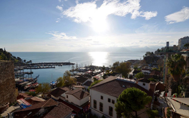 Vali'den tatil isteyen öğrencilere fotoğraflı cevap