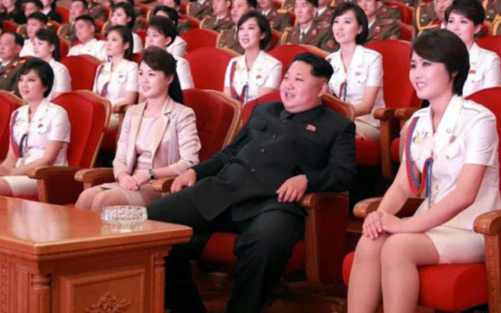 Kim In Guzeller Ordusu Siniri Gecti Bakin Kim In Esi Ne Is Yapiyormus Internet Haber