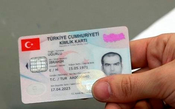 Kimlik kartı ile gelen PIN zarflarını saklamak zorunlu mu?