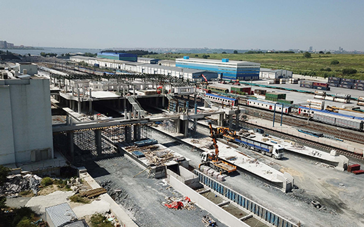 Yüzde 80 tamamlandı: Test treni raylarda!