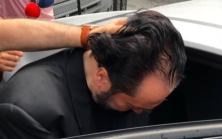 Savcılığın belgesinde şok ifade: Adnan Oktar istismarı izlerdi