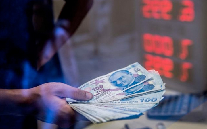 Ekonomist Mert Yılmaz'ın rekor kıran dolar analizi : Sabah kalkınca golü yiyebiliriz