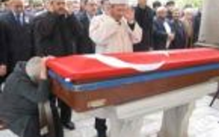 Asker firarisine hüzünlü veda