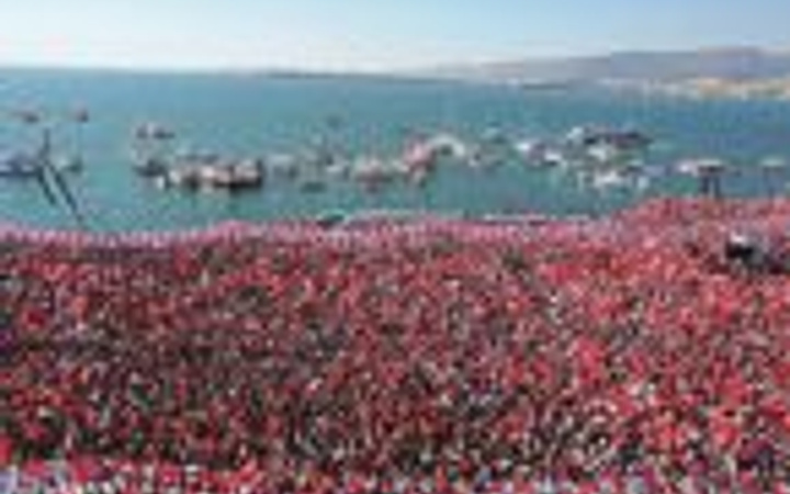 İzmirliler Kılıçdaroğlu'nu böyle karşıladı