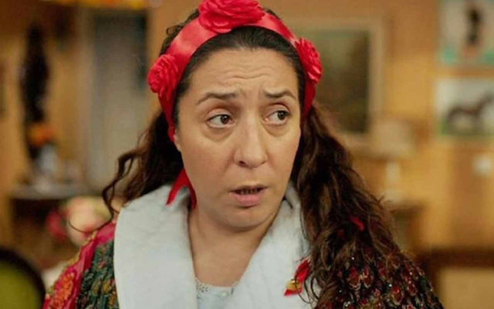 Binnur Kaya'nın yeni dizisi belli oldu! Ufak Tefek Cinayetler’in oyuncusu da kadroda