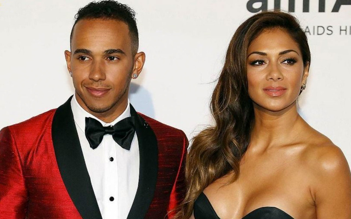 Lewis Hamilton ile Nicole Scherzinger'in yatak görüntüleri ifşa oldu