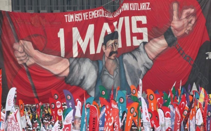 Ünlülerden 1 Mayıs mesajları! Emekçiler gününü böyle kutladılar