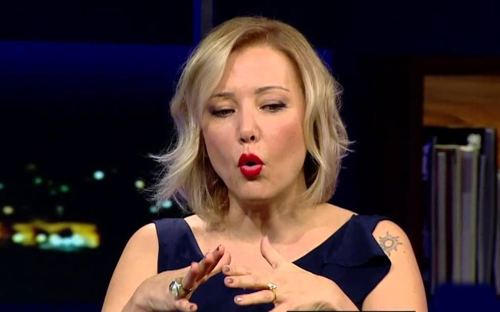 Berna Laçin "lince razıyım" diyerek tartışmanın fitilini ateşledi