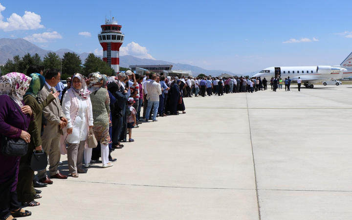 Binali Yıldırım Erzincan'da coşkuyla karşılandı!