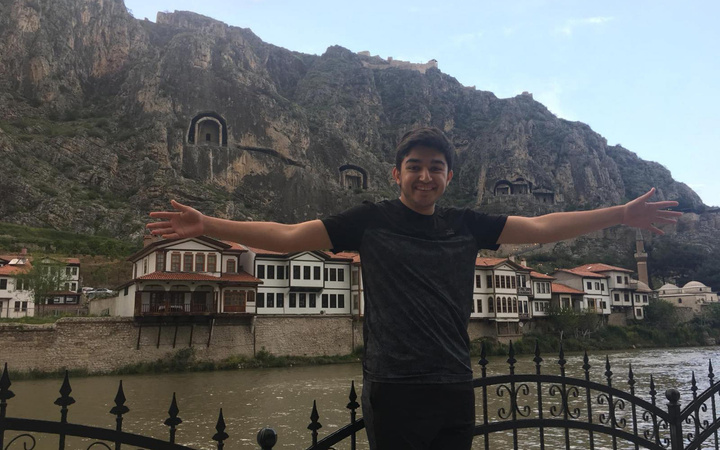 Babasına gelme yetişemezsin dedi ve atladı! TEOG şampiyonu Mustafa'nın sır intiharı