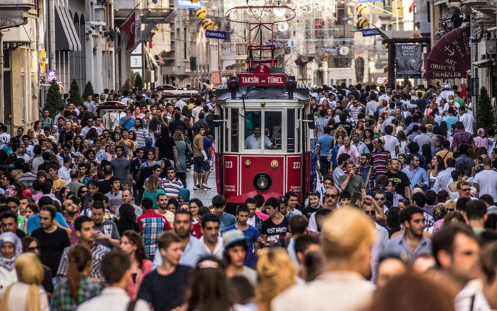 Yaşam Memnuniyeti Araştırması'ndan bomba sonuçlar! Türkiye'de bakın kimler mutlu