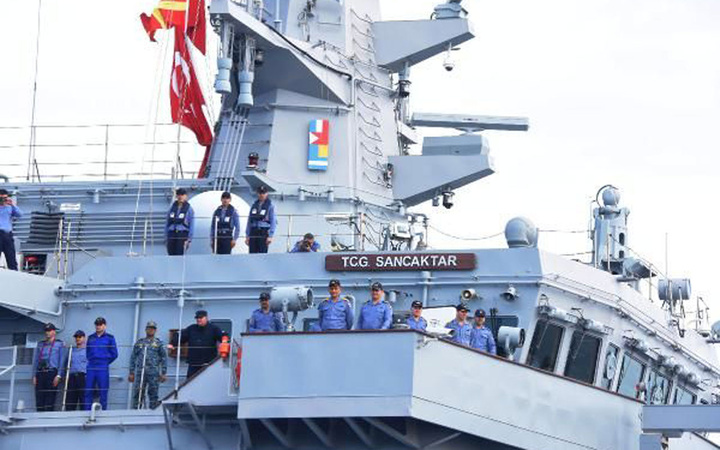 SAT komandolarından dikkat çeken tatbikat