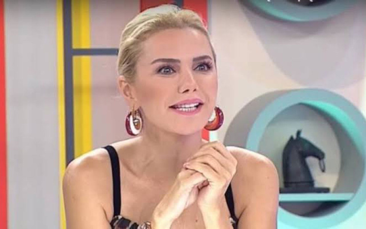 Ece Erken 'Bu şerefsizlik bu kadar kolay mı?' diye isyan edip yardım istedi