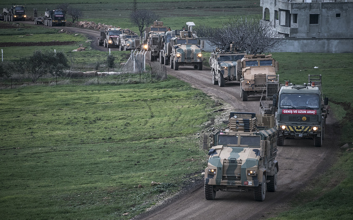 Suriye sınırına 200 araçlık askeri konvoy gönderildi