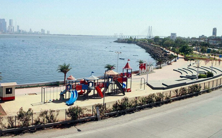 Hindistan'da hükümetlerin onlarca yıldır yapamadığını koronavirüs başardı