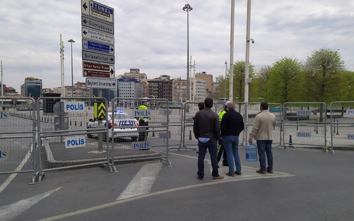 1 Mayıs İşçi Bayramı'nda Taksim Meydanı kapatıldı! Sadece onlar geçebiliyor