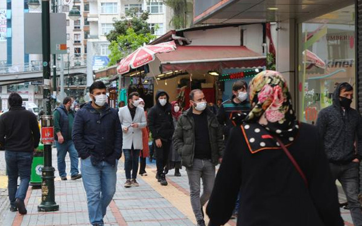 2 günlük sokağa çıkma yasağı bitti sokaklar doldu taştı trafik yoğunluğu arttı