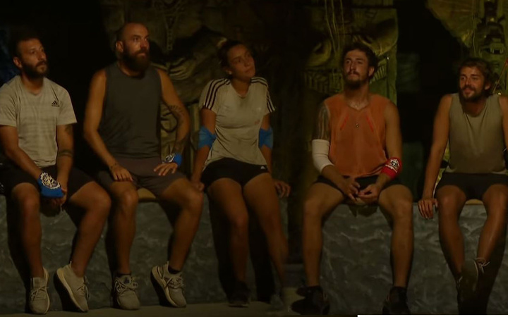 Survivor'da mavi takımın hepsi eleme adayı oldu bir ilk yaşandı