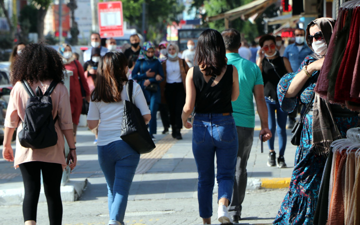 Van'da vaka sayısı 650'ye ulaştı karantina kuralına uyan yok