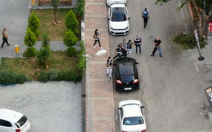 Adana'da FETÖ’nün finans ayağına darbe! Operasyon drone ile görüntülendi