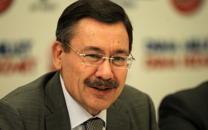 Gökçek'ten Twitter'ı karıştıran İmamoğlu tweeti