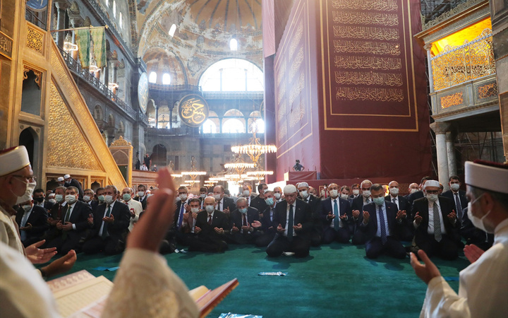 Ayasofya'da ilk Cuma namazına kaç kişi katıldı? Erdoğan rakamı açıkladı