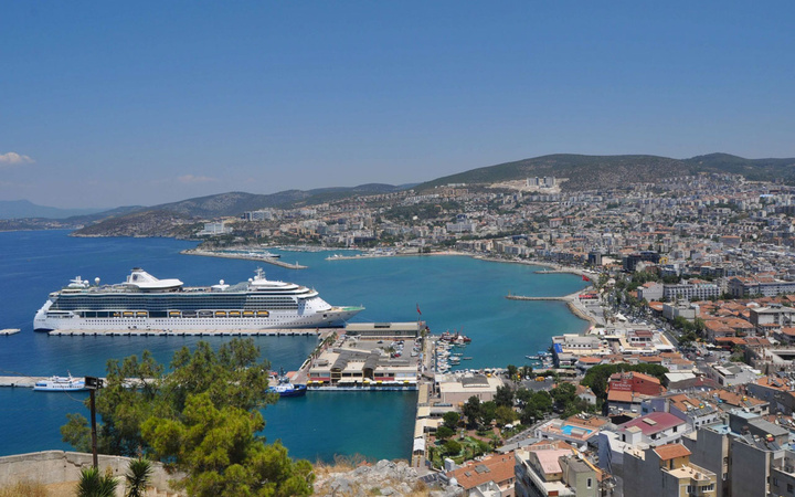 Kuşadası'nın nüfusu 35 ili geçti! Gelen bir daha geri dönmüyor emlak fiyatları patladı